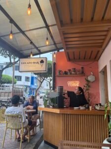 Gelato bar brunch galapagos Santa cruz